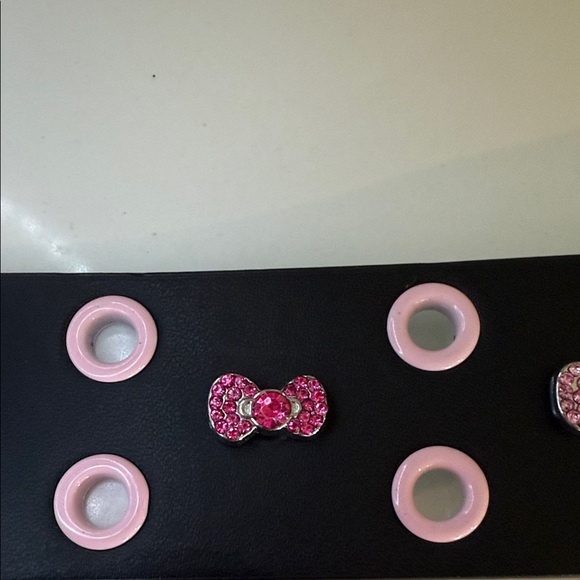 New Womens Sanrio Hello Kitty Bow Bling Belt - Picture 9 of 13